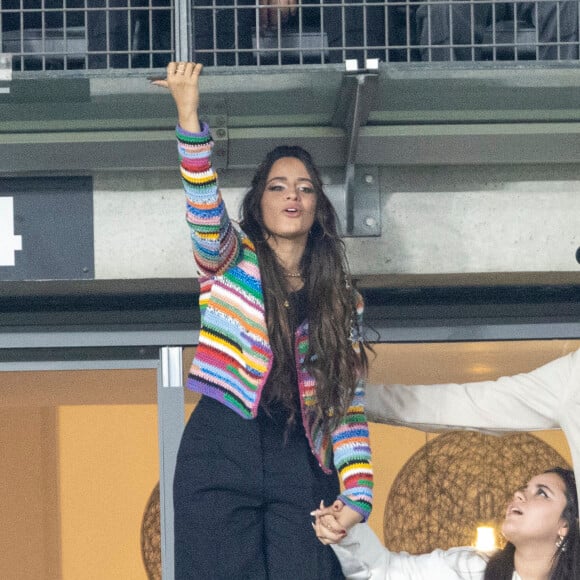 Camila Cabello - Les célébrités assistent à la victoire du Real Madrid face à Liverpool (1-0) en finale de la Ligue des Champions au stade de France, le 28 mai 2022. © Cyril Moreau / Bestimage