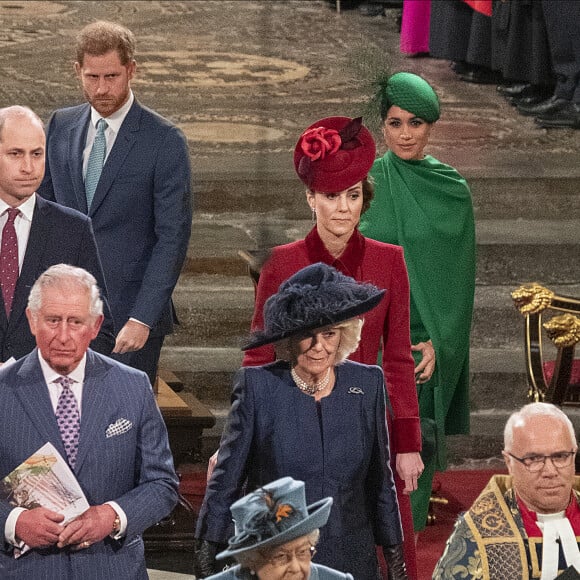 La reine Elisabeth II d'Angeleterre, le prince Charles et Camilla Parker-Bowles duchesse de Cornouailles, le prince William, duc de Cambridge, et Kate Catherine Middleton, duchesse de Cambridge, le prince Harry, duc de Sussex, Meghan Markle, duchesse de Sussex - La famille royale d'Angleterre lors de la cérémonie du Commonwealth en l'abbaye de Westminster à Londres. Le 9 mars 2020 