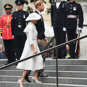 Le prince Harry, duc de Sussex et Meghan Markle, duchesse de Sussex - Les membres de la famille royale et les invités lors de la messe célébrée à la cathédrale Saint-Paul de Londres, dans le cadre du jubilé de platine (70 ans de règne) de la reine Elisabeth II d'Angleterre. Londres, le 3 juin 2022. 