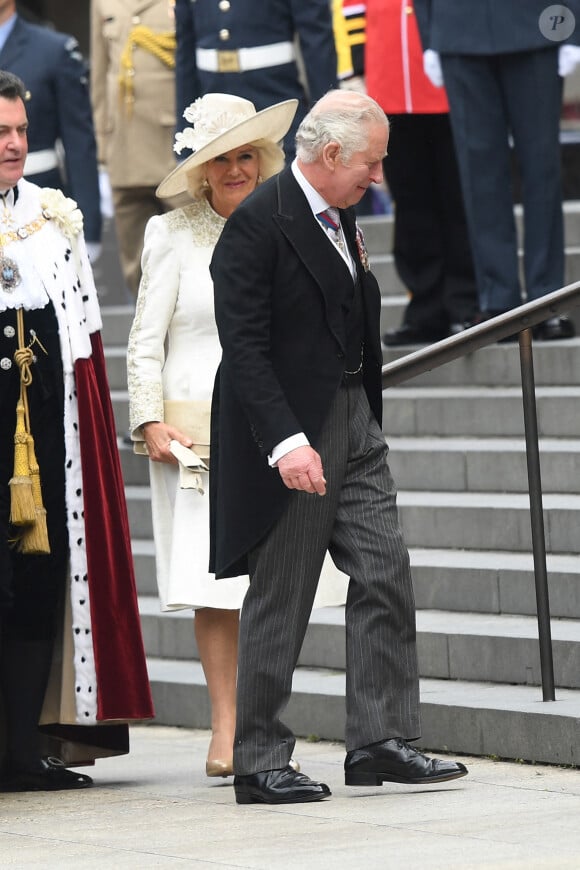 Le prince Charles, prince de Galles, et Camilla Parker Bowles, duchesse de Cornouailles, - Les membres de la famille royale et les invités lors de la messe du jubilé, célébrée à la cathédrale Saint-Paul de Londres le 3 juin 2022.