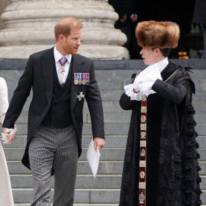 Le prince Harry et Meghan Markle - Les membres de la famille royale et les invités lors de la messe du jubilé, célébrée à la cathédrale Saint-Paul de Londres le 3 juin 2022 