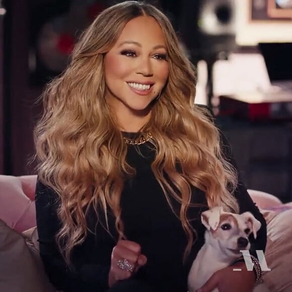 Mariah Carey enseignera une MasterClass sur "comment utiliser votre voix pour vous exprimer à travers la musique". sur MasterClass.com 
