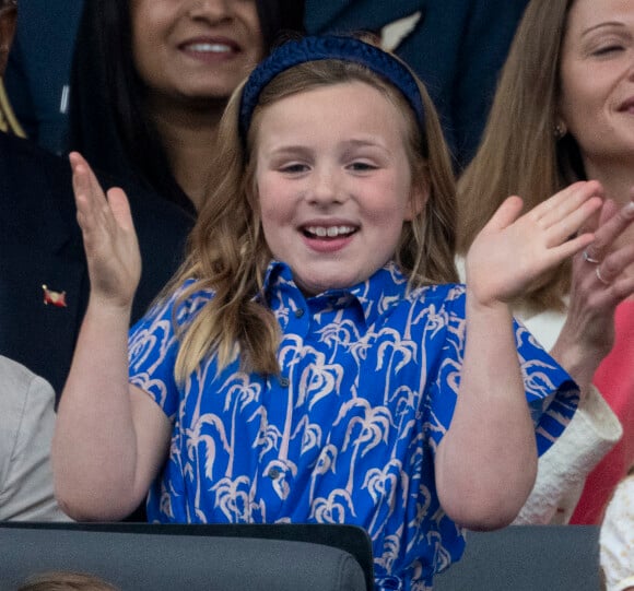 Mia Tindall - La famille royale d'Angleterre lors de la parade devant le palais de Buckingham, à l'occasion du jubilé de la reine d'Angleterre. le 5 juin 2022