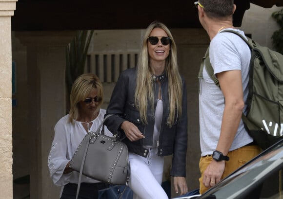 Maria Isabel Nadal et Ana Maria Parera - Les invités quittent l'île de Majorque après le mariage de Rafael Nadal et sa femme Xisca Perello, le 20 octobre 2019. 