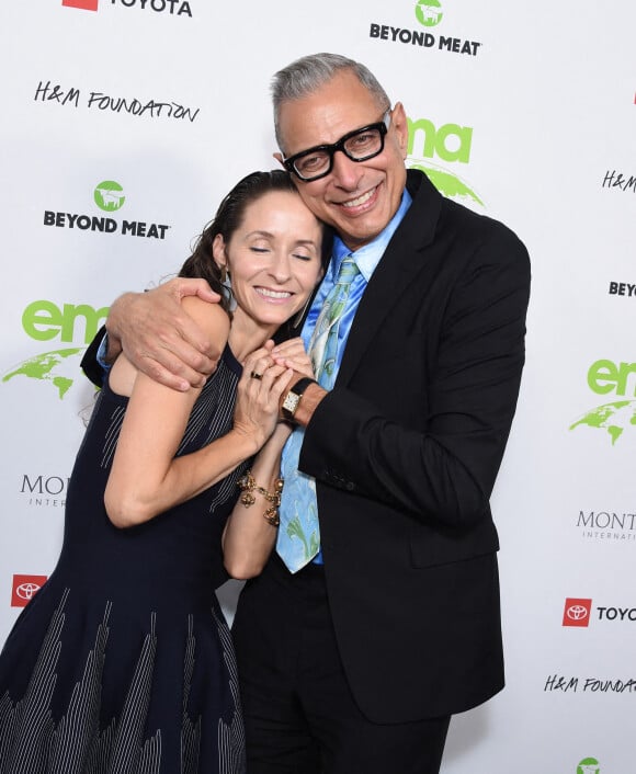 Jeff Goldblum et Emilie Livingston - Soirée "Environemental Media Awards" à Los Angeles, le 16 octobre 2021.
