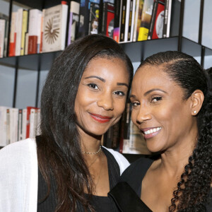 Exclusif - Christine Kelly et sa jeune soeur Gladys - Lancement du livre de Christine Kelly, "Liberté sans expression", à la librairie Gros Calin à Paris. Le 9 juin 2022. © Cédric Perrin / Bestimage