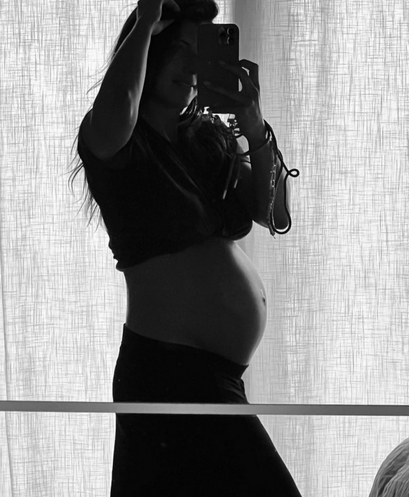 Delphine Tellier enceinte de son premier enfant sur Instagram