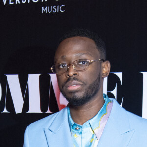 Dadju au photocall de la soirée "Unis comme jamais" au profit de l'Unicef, au pavillon Cambon à Paris. Le 8 novembre 2021. © Pierre Perusseau / Bestimage 