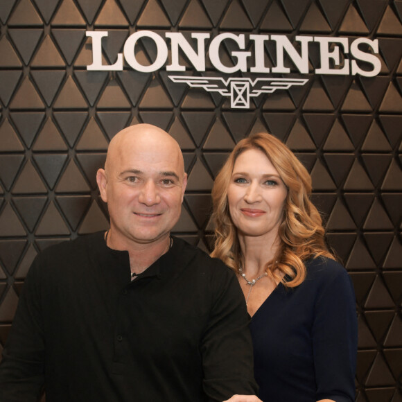 Andre Agassi et sa femme Steffi Graf à l'inauguration d'une nouvelle boutique Longines à Las Vegas le 31 octobre 2018.