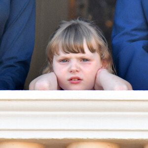 Semi-Exclusif - La princesse Gabriella de Monaco durant la procession de la Fête Dieu sur la place du Palais, le 16 juin 2022. C'est le retour officiel de la princesse Charlene depuis l'annonce de sa contamination à la COVID début juin. Pendant ce jour férié à Monaco, la Principauté a célébré la Fête-Dieu (Corpus Domini). Cette fête catholique, instituée par le pape Urbain IV en 1264, se tient chaque année le jeudi qui suit la Trinité, soixante jours après Pâques. Elle célèbre la présence réelle de Jésus-Christ sous les apparences du pain et du vin, devenus son corps et son sang. © Bruno Bebert / Bestimage
