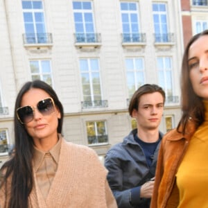 Demi Moore et sa fille Scout Willis au défilé de mode Chloe lors de la la Fashion Week printemps/été 2022 de Paris, France, le 30 septembre 2021. © Veeren/Bestimage 