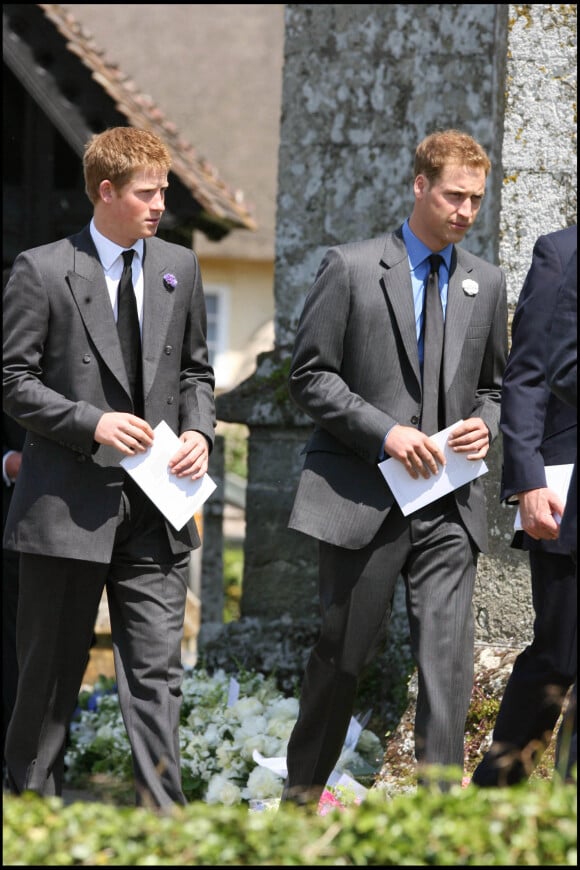 Le Prince Harry et le Prince William en 2006.
