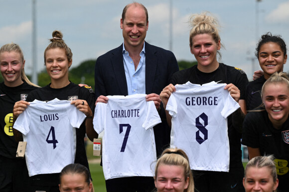 Visite du prince William, duc de Cambridge, à St George's Park à Burton-on-Trent, Royaume Uni, le 15 juin 2022, pour rencontrer l'équipe féminine d'Angleterre avant l'Euro féminin de l'UEFA 2022. 
