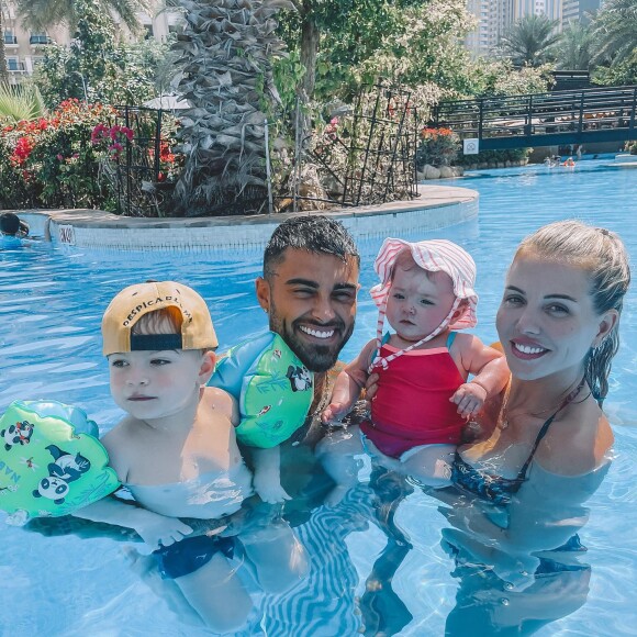 Jessica Thivenin et Thibault Garcia, stars de télé-réalité, forment une jolie famille avec leurs enfants Maylone et Leewane.