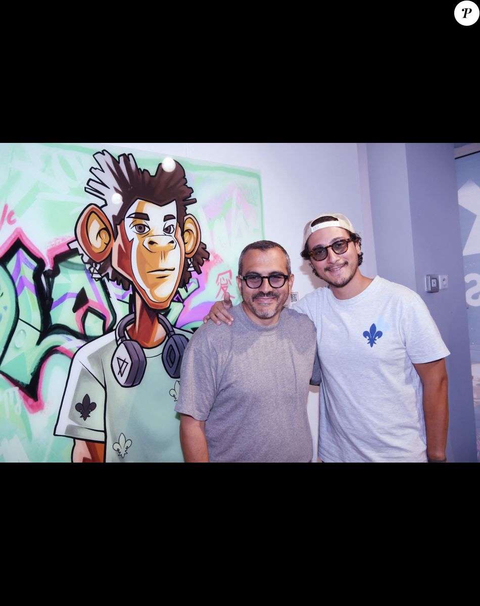 Exclusif - Dan Cohen (co-fondateur de la marque Eleven Paris) et Samuel Bambi - Soirée NFT release party au Ellia Art Gallery à Paris, le 27 juin 2022. © Rachid Bellak/Bestimage