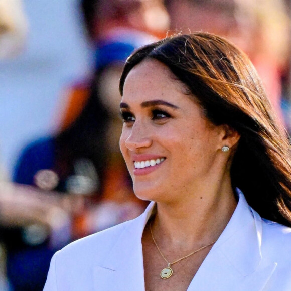 Le prince Harry, duc de Sussex, et Meghan Markle, duchesse de Sussex assistent à un engagement à la veille des Jeux Invictus 2020 aux Pays-Bas, à La Haye, le 15 avril 2022. 