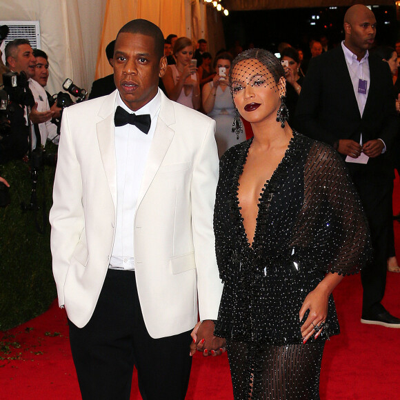 Jay-Z et sa femme Beyonce Knowles - Soirée du Met Ball / Costume Institute Gala 2014: "Charles James: Beyond Fashion" à New York le 5 mai 2014. 