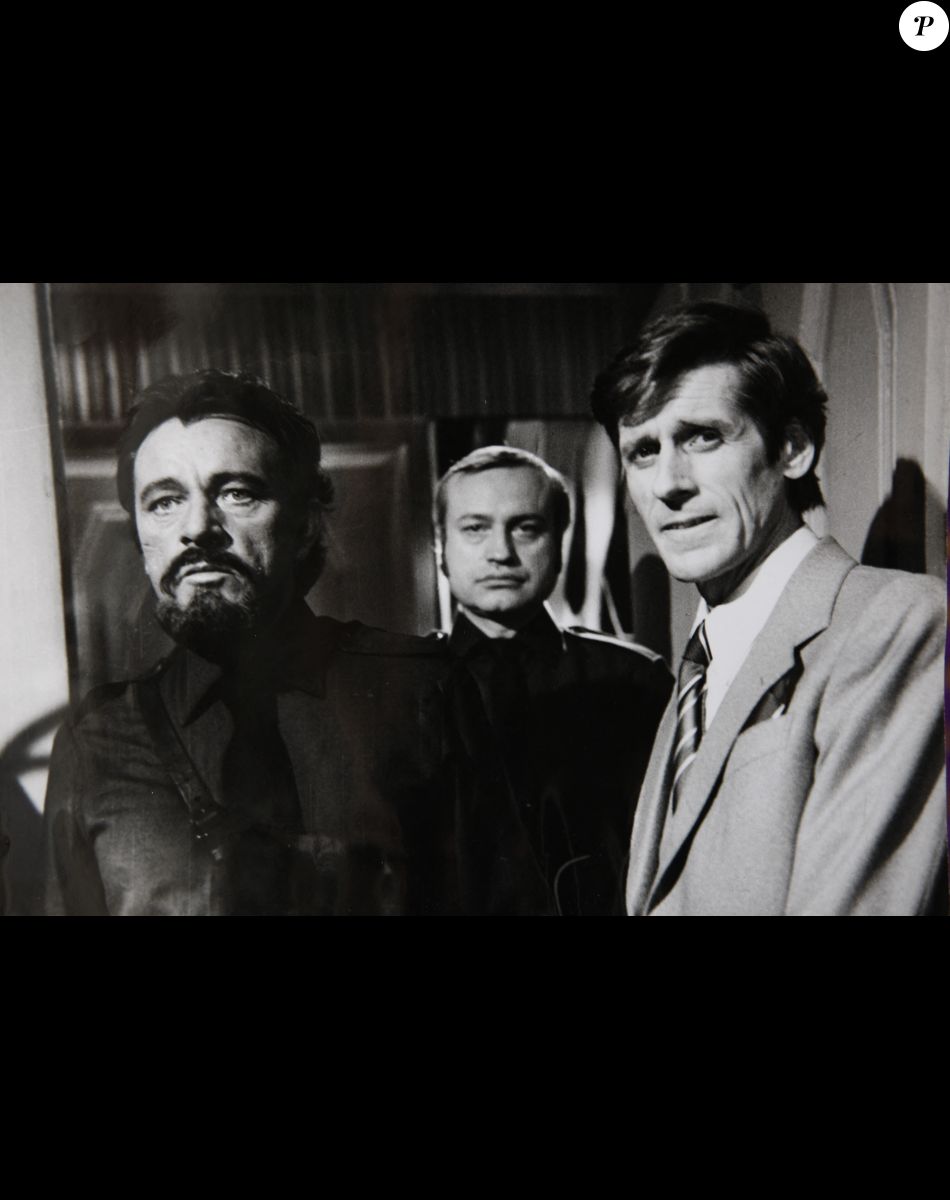 Edward Meeks et Richard Burton sur le tournage de "Barbe Bleue" en 1972. © Jean-Claude Woestelandt/Bestimage