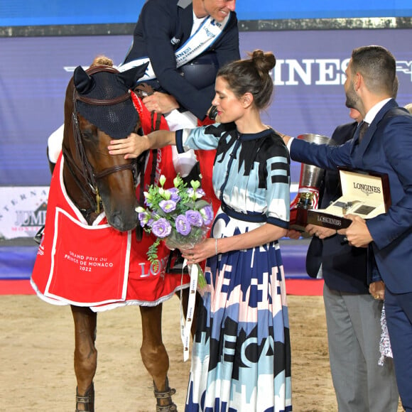 Charlotte Casiraghi, le prince Albert II de Monaco et Diane Fissore, la présidente de la Fédération Equestre Monégasque et organisatrice du Jumping, durant le Jumping International de Monaco, 16eme édition du Longines Global Champions Tour, le 2 juillet 2022. Le prix du Prince Souverain lors de la dernière journée de la compétition a été remis sur le port Hercule à Monaco. C'est le cavalier autrichien Max Kuhner qui a terminé premier, suivi par l'irlandais Darragh Kenny et du belge Olivier Philippaerts