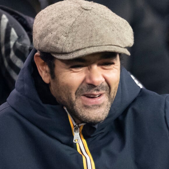 Jamel Debbouze - People au match de Ligue 1 Uber Eats "PSG contre Nice (0-0)" au Parc des Princes à Paris le 1er décembre 2021. © Cyril Moreau/Bestimage 