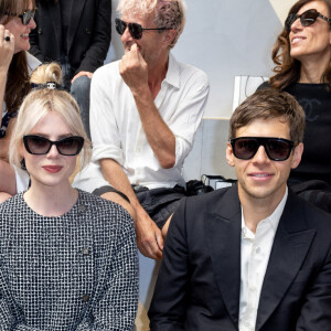 Marion Cotillard, Lucy Boynton, Keira Knightley et son mari James Righton au front row du défilé de mode Haute-Couture automne-hiver 2022-2023 "Chanel" à Paris, France, le 5 juillet 2022. © Olivier Borde/Bestimage 