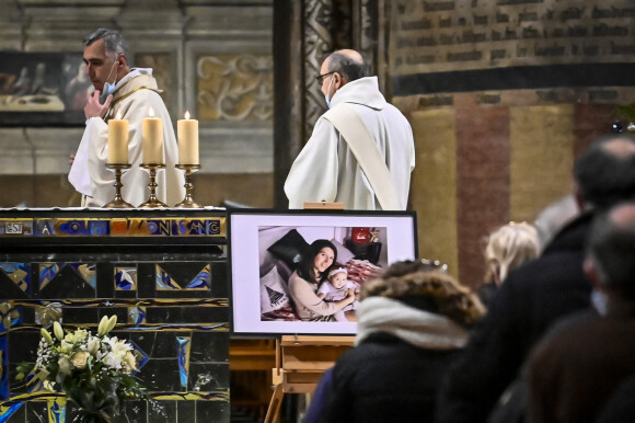 Un rassemblement religieux a lieu à la cathédrale d'Albi, France, le 8 janvier 2022, à l'initiative de la soeur et d'une amie de Delphine Jubillar. © Thierry Breton/Panoramic/Bestimage