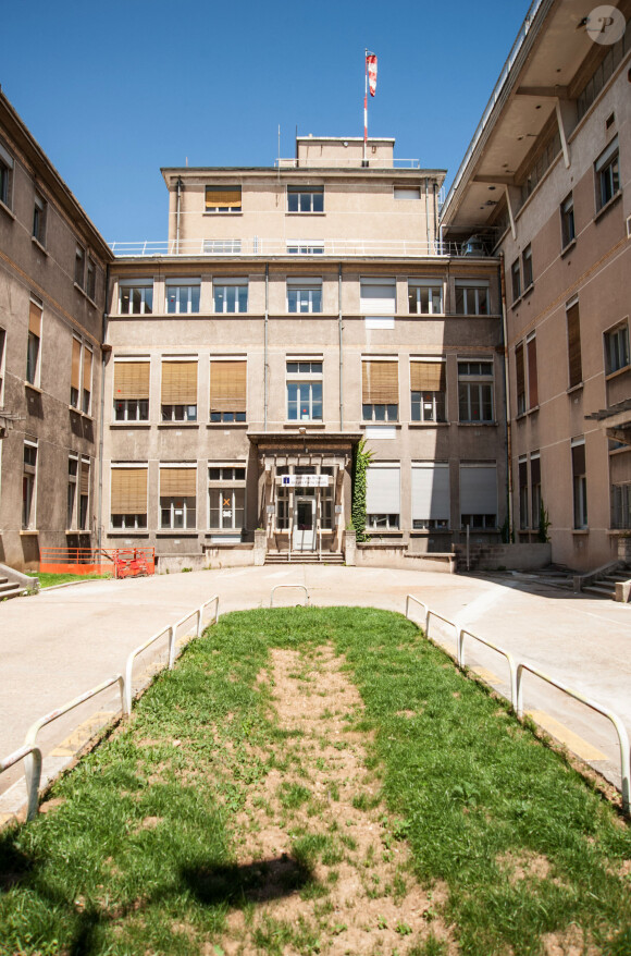 L'entrée de l'hôpital public Edouard Herriot (HEH) à Lyon en France. Photo d'illustration