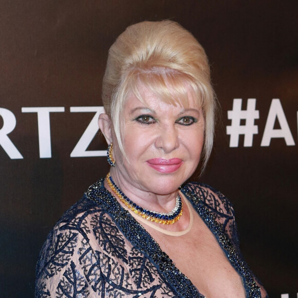 Ivana Trump, la première femme de l'ancien président américain D. Trump, et mère de trois de ses enfants, est décédée jeudi à l'âge de 73 ans.