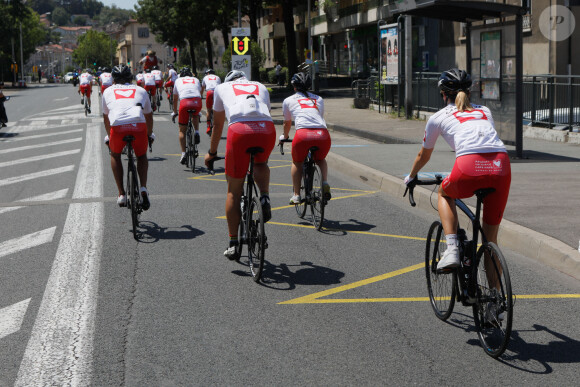 Exclusif - Illustration - Personnalités lors de l'Etape du Coeur de l'association Mécénat Chirurgie Cardiaque (MCC) entre Rive-de-Gier et Saint-Etienne à l'occasion du Tour de France 2022. Le 15 juillet 2022 © Christophe Clovis / Bestimage