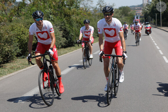 Exclusif - Dorian Louvet, Claude Dartois - Personnalités lors de l'Etape du Coeur de l'association Mécénat Chirurgie Cardiaque (MCC) entre Rive-de-Gier et Saint-Etienne à l'occasion du Tour de France 2022. Le 15 juillet 2022 © Christophe Clovis / Bestimage