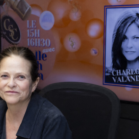 Charlotte Valandrey - Enregistrement de l'émission "CS Cohen" sur Radio J à Paris. Le 12 avril 2022 © Jack Tribeca / Bestimage 