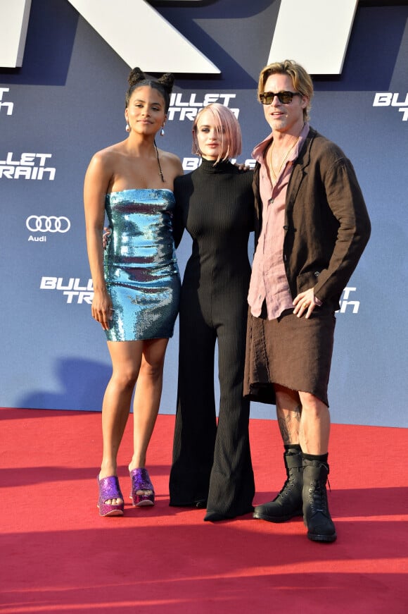 Zazie Beetz , Joey King et Brad Pitt à la première du film "Bullet Train" à Berlin, le 19 juillet 2022. 