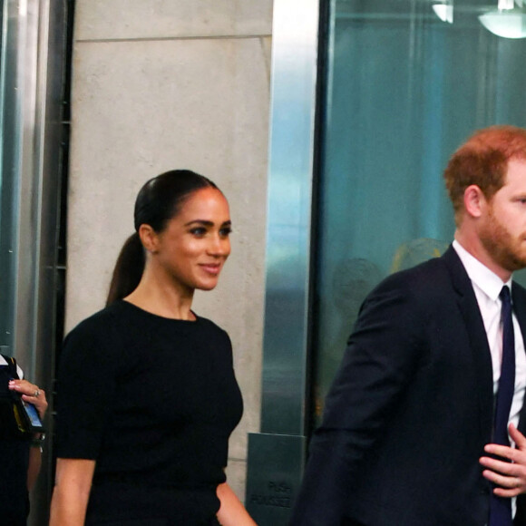 Le prince Harry, duc de Sussex et Meghan Markle, duchesse de Sussex, lors de la célébration du "Nelson Mandela International Day" au siège de l'ONU à New York. Le Prix Nelson Mandela des Nations Unies 2020 a été décerné à Mme Marianna V. Vardinoyannis de Grèce et au Dr Morissanda Kouyate de Guinée. New York, le 18 juillet 2022. 