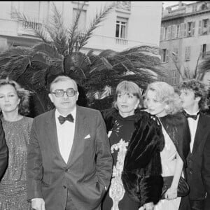 Jean Poiret, Caroline Cellier, Claude Chabrol, Stéphane Audran et Pauline Lafont au Festival de Cannes 1985. 