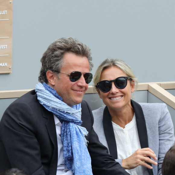 Anne-Sophie Lapix et son mari Arthur Sadoun - Célébrités dans les tribunes des internationaux de France de tennis de Roland Garros à Paris, France, le 9 juin 2019. © Jacovides-Moreau/Bestimage