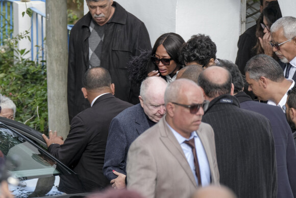 Naomi Campbell, Farida Khelfa, Christoph von Weyhe (compagnon de A. Alaïa) lors des obsèques de Azzedine Alaia à Sidi Bou SaÏd, banlieue de Tunis le 20 novembre 2017. © Nicolas Fauqué / Images de Tunisie / Bestimage 