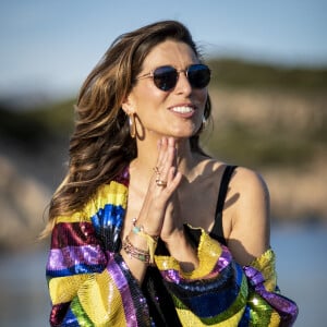 Laury Thilleman - Front row et people lors du défilé Etam Croisière 2022 au Domaine de Murtoli, Corse le 12 mai 2022. © Cyril Moreau / Bestimage 