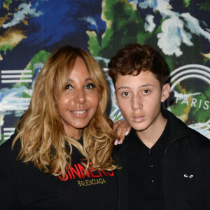 Exclusif - Cathy Guetta et son fils Tim Elvis - People au défilé Kenzo Homme collection Automne-Hiver 2019/20 lors de la fashion week à Paris, le 20 janvier 2019. © Veeren/CVS/Bestimage 