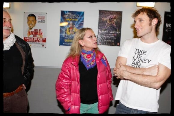 Véronique Sanson est bien sûr venue féliciter son fils Christopher Stills, lors de la dernière représentation de Cleopâtre, le 31 janvier 2010