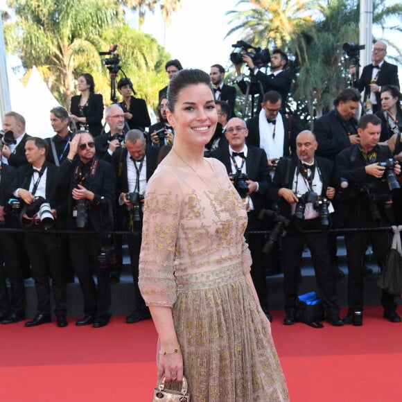 Sophie Tapie - Montée des marches du film "Armageddon Time" lors du 75ème Festival International du Film de Cannes. Le 19 mai 2022 © Rachid Bellak / Bestimage 