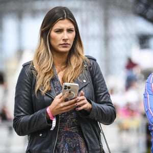 Reconnaissance du Parcours par l'ancienne Miss France Camille Cerf - Prix Le Parisien lors de la 8ème édition du "Longines Paris Eiffel Jumping" au Champ de Mars à Paris le 26 juin 2022. © JB Autissier / Panoramic / Bestimage 