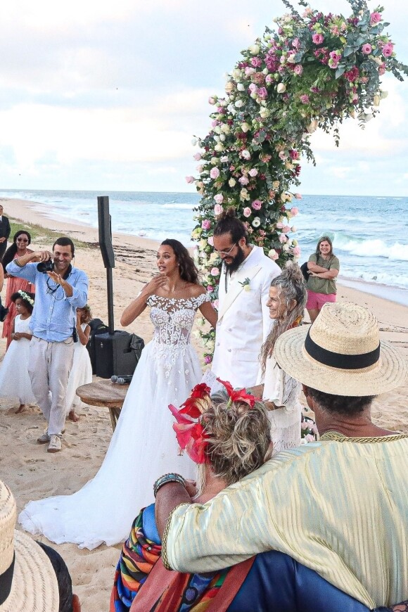 Exclusif  - Joakim Noah, Lais Ribeiro, Yannick Noah, Cecilia Rodhe - Joakim Noah et Lais Ribeiro se sont mariés devant leurs amis et leur famille sur la plage de Trancoso au Brésil le 13 juillet 2022.