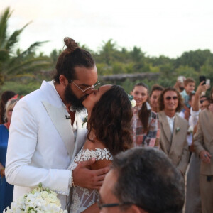 Exclusif - Joakim Noah, Lais Ribeiro, Yannick Noah, Cecilia Rodhe, Jenaye Noah, Joalukas Noah - Joakim Noah et Lais Ribeiro se sont mariés devant leurs amis et leur famille sur la plage de Trancoso au Brésil le 13 juillet 2022.