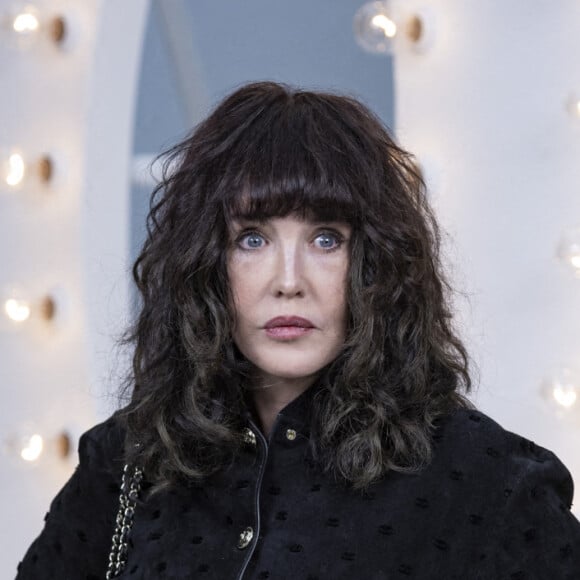 Isabelle Adjani - Photocall du défilé de mode prêt-à-porter printemps-été 2021 "Chanel" au Grand Palais à Paris. Le 6 octobre 2020 © Olivier Borde / Bestimage 