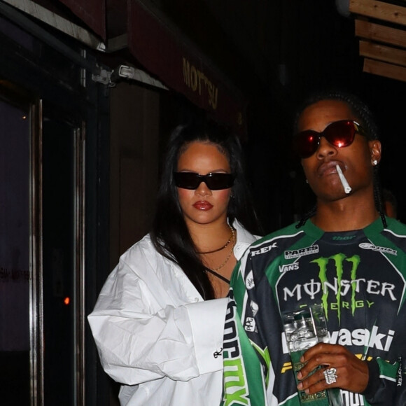 Rihanna et son compagnon ASAP Rocky arrivent au restaurant "Emilio" à New York, le 11 août 2022.