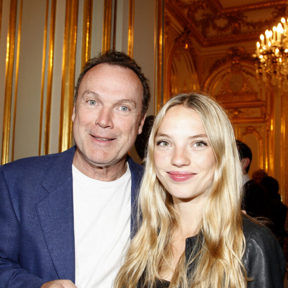 Julien Lepers et sa fille Lorraine - Dans le cadre de la fete de la musique l 'Ambassadeur de la federation de Russie en France Alexandre Orlov organise le 18 juin une soirée exceptionnelle d 'hommage à la chanson Française des années 70 -80 , en juin 2015