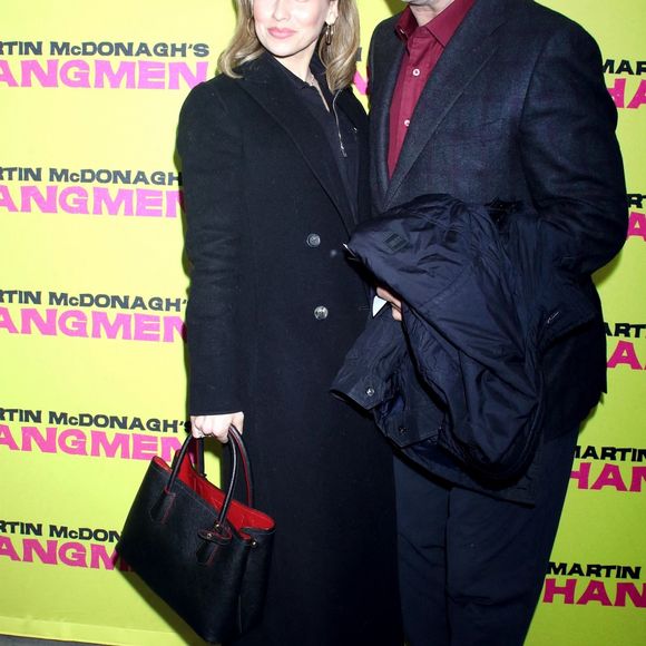 Hilaria Baldwin et son mari Alec Baldwin - Première de la pièce de théâtre "Hangmen" au Golden Theatre à New York. Le 21 avril 2022 