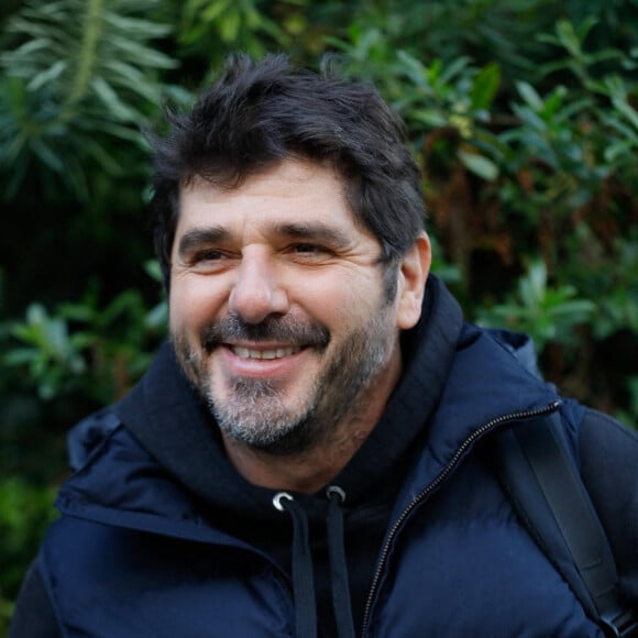 Exclusif - Patrick Fiori - Arrivées de l'émission "Vivement Dimanche" qui sera diffusée le 17 octobre 2021 au Studio Gabriel à Paris, France, le 13 octobre 2021. © Christophe Clovis/ Bestimage