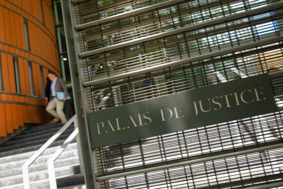 Jean-Baptiste Alary, Emmanuelle Franck et Alexandre Martin, les avocats de Cédric Jubillar, au tribunal de Toulouse le 9 juin 2022