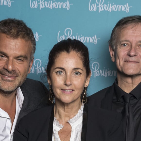 Steve Suissa, Cristina Reali et Francis Huster - Photocall de la première du spectacle "Les Parisiennes" aux Folies Bergères à Paris le 24 mai 2018. © Olivier Borde - Pierre Perusseau/Bestimage 